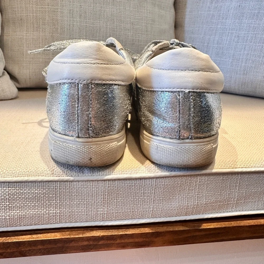 Silver and Beige Star Sneakers - Picture 4 of 4